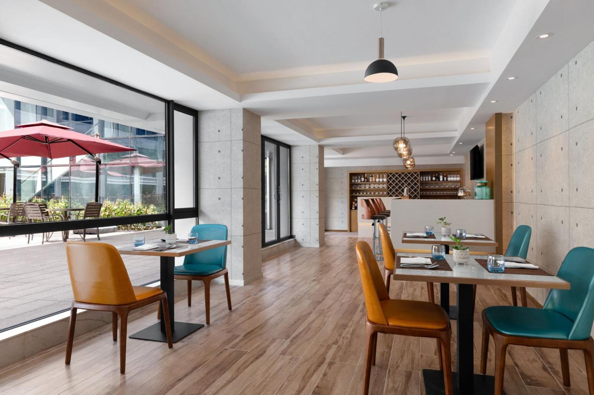 Four Points By Sheraton Boracay Balabag  المظهر الخارجي الصورة