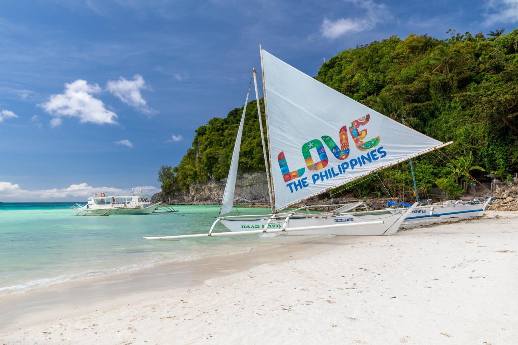 Four Points By Sheraton Boracay Balabag  المظهر الخارجي الصورة